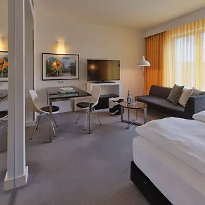 adina-apartment-hotel-berlin-h.find-berlin-hotels.com/