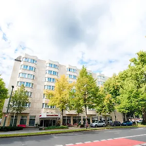 Leonardo Center Otel Düsseldorf